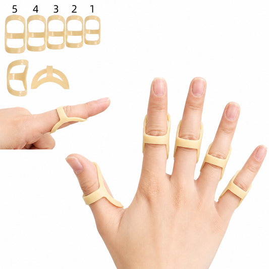 Hand med mjuka fingerskenor i olika storlekar som ger stöd och stabilisering för fingrar vid skador, överbelastning och ledproblem.