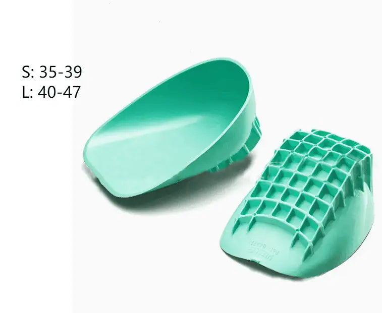 Stötdämpande hälkopp för skor med storlekar S och L.