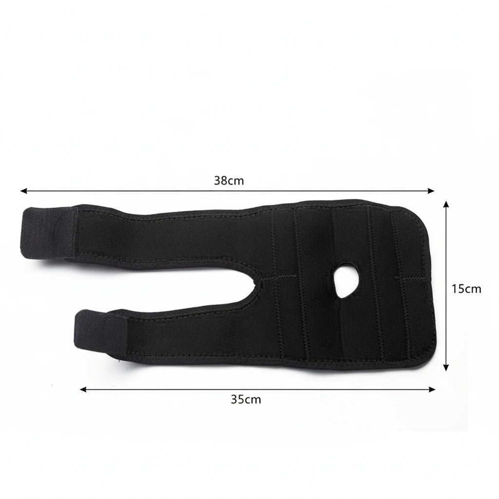 Justerbart armbågsstöd i svart med måtten 38 × 15 cm.