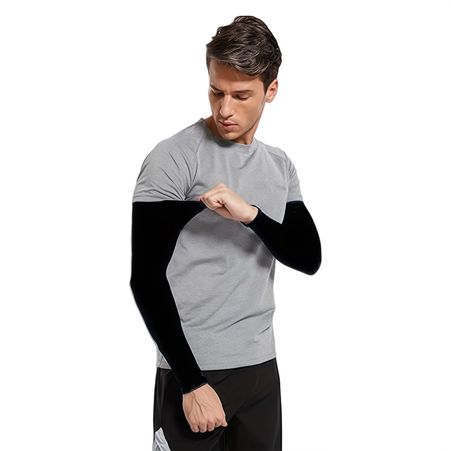 Man som bär svarta kompressionsärmar för träning