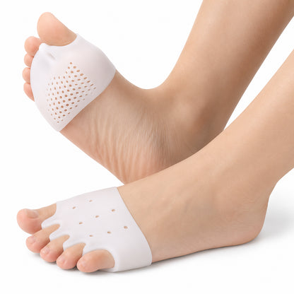 Mjuk tåseparator för fem tår i flexibelt material med separata öppningar för varje tå.