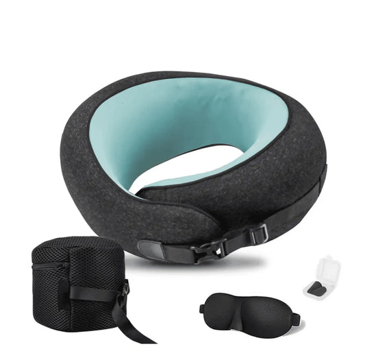 U-formad resekudde med huvudstöd samt tillbehör i form av ögonmask, öronproppar och förvaringspåse